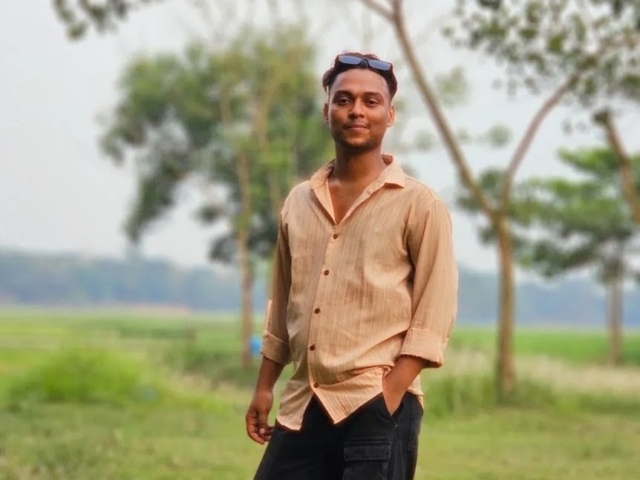 Zahidul Haque Mahid Bangladeshi author photo – writer and freelancer from Comilla, Bangladesh.